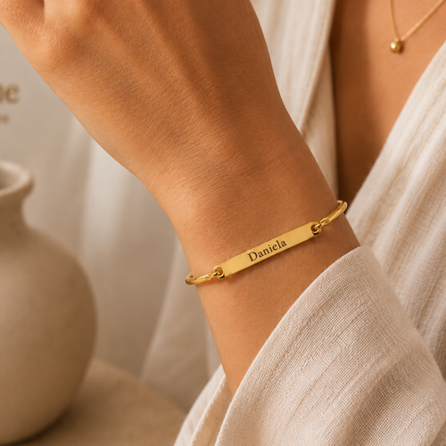 Brazalete cerrado dorado