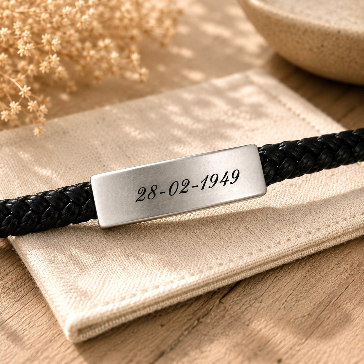 Pulsera cuero ancha