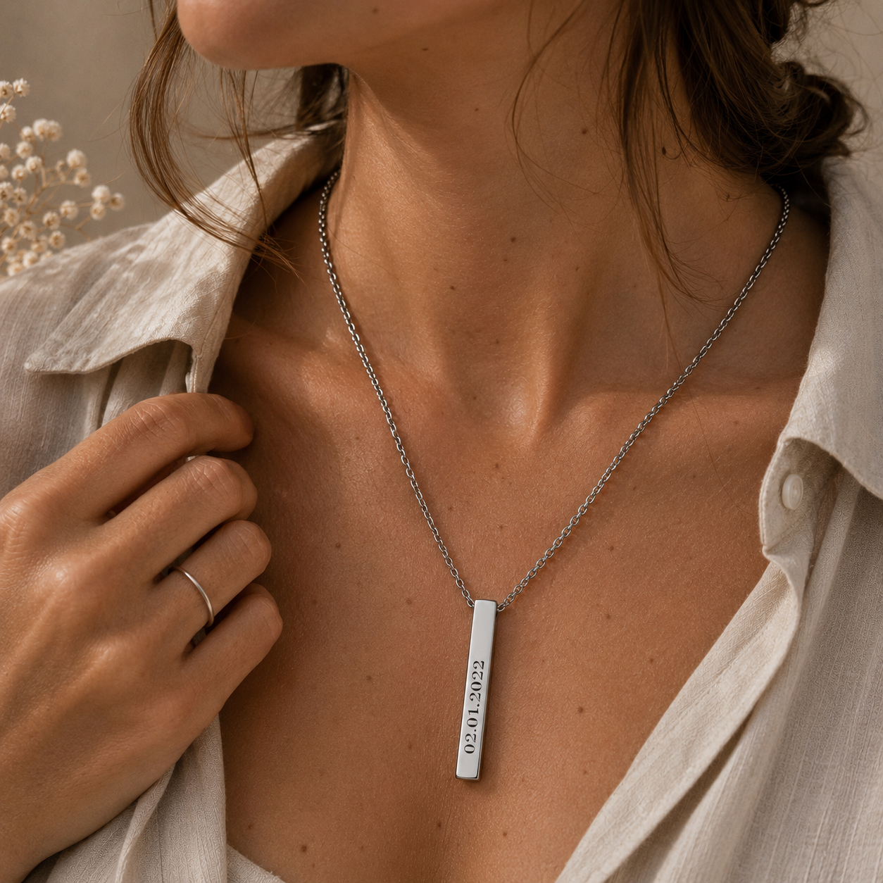 Collar columna plateado