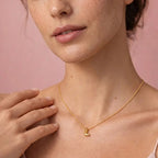 Collar letra bubble
