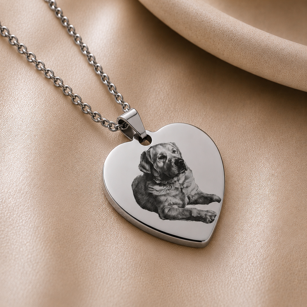 Collar corazón plateado