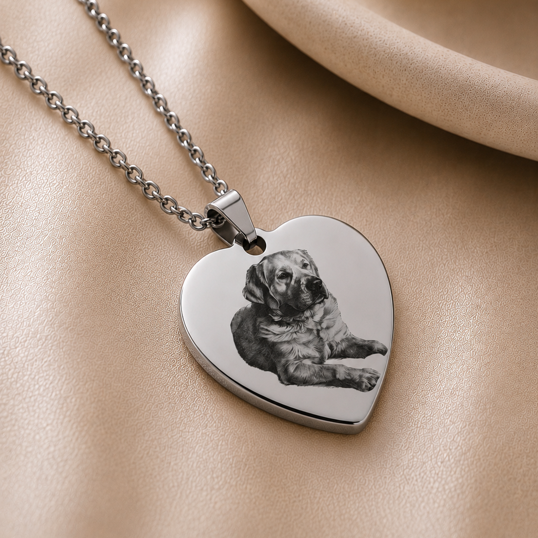 Collar corazón plateado