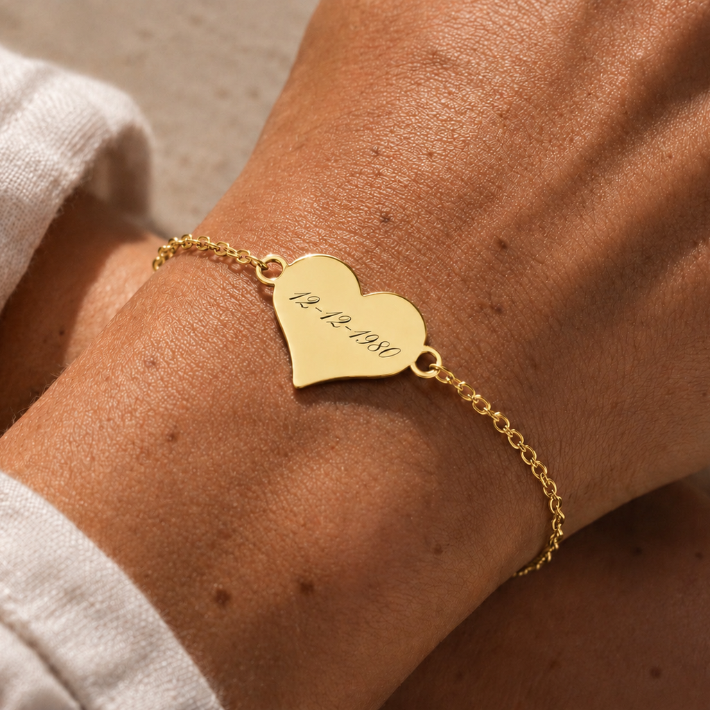 Pulsera corazón dorado