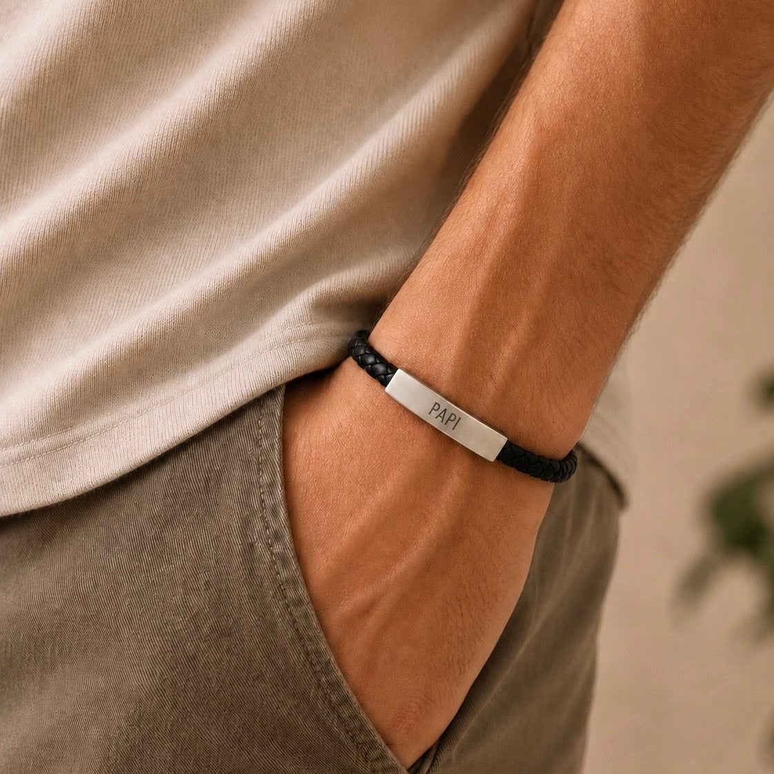 Pulsera cuero circular