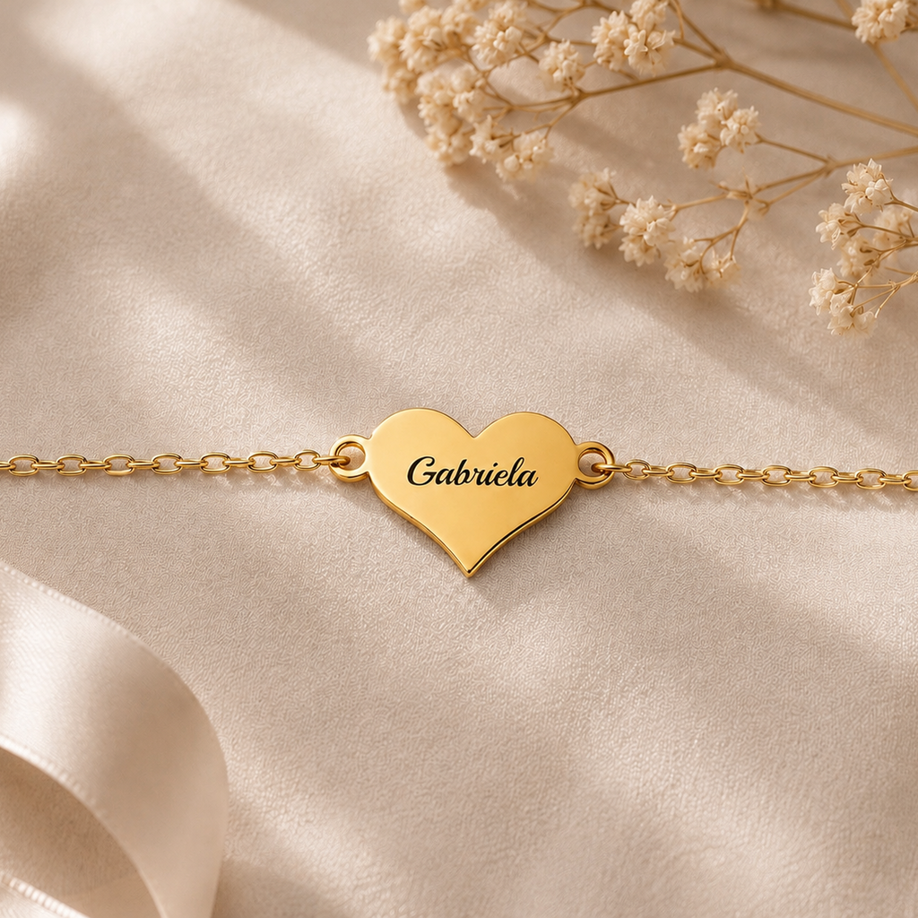 Pulsera corazón dorado