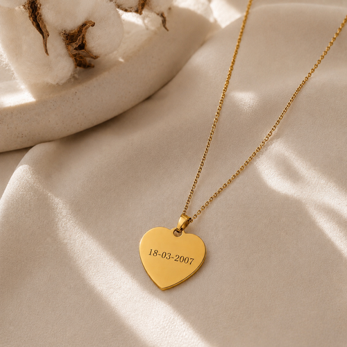 Collar corazón dorado